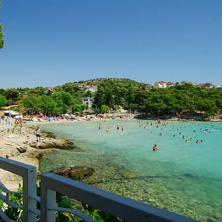 Apartment Murter-Slanica Beach Sea & Sunset View Murter