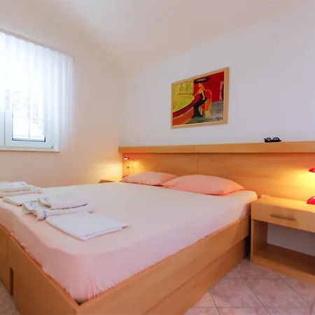 Murter-Slanica Beach Sea & Sunset View Apartment